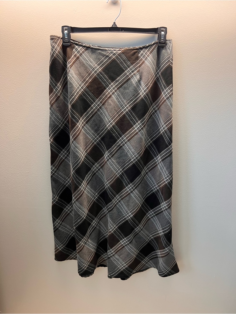 Ashley Stewart Plaid Midi Skirt in Black and Brown size 14W